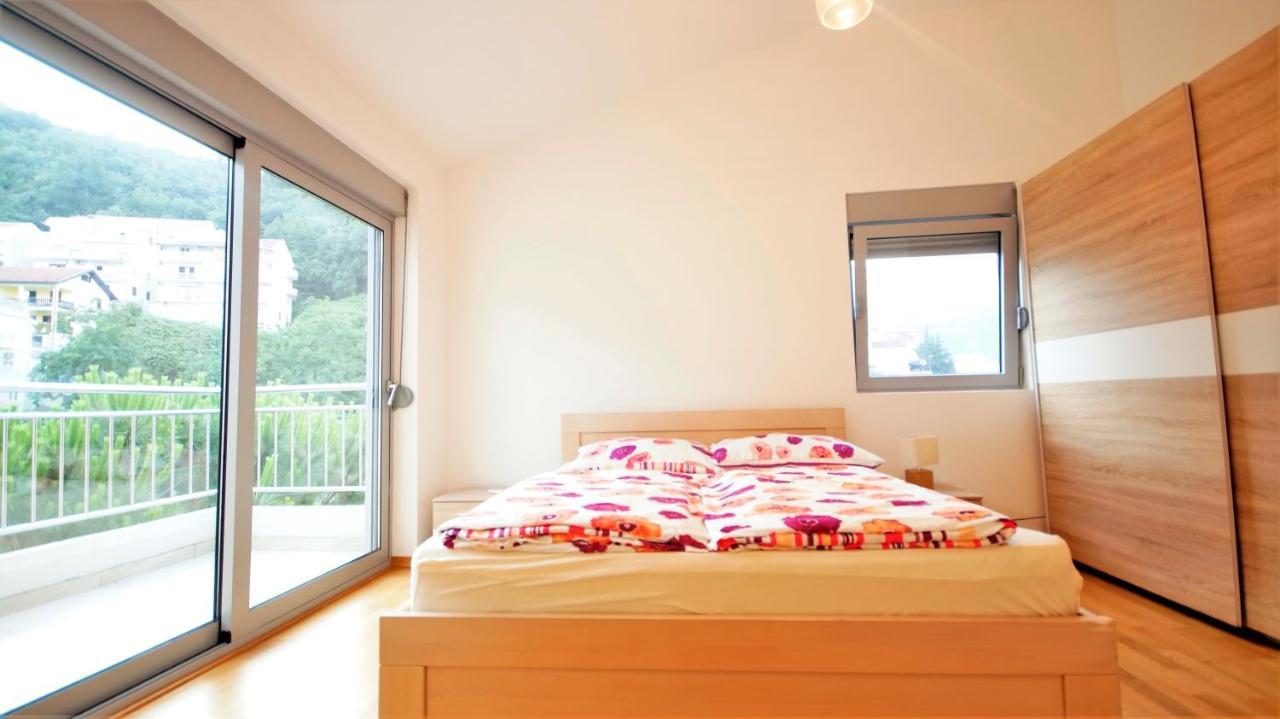 Pavlina Apartments Budva Ngoại thất bức ảnh