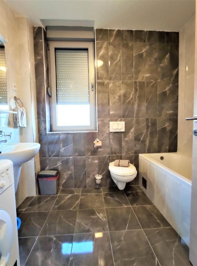 Pavlina Apartments Budva Ngoại thất bức ảnh