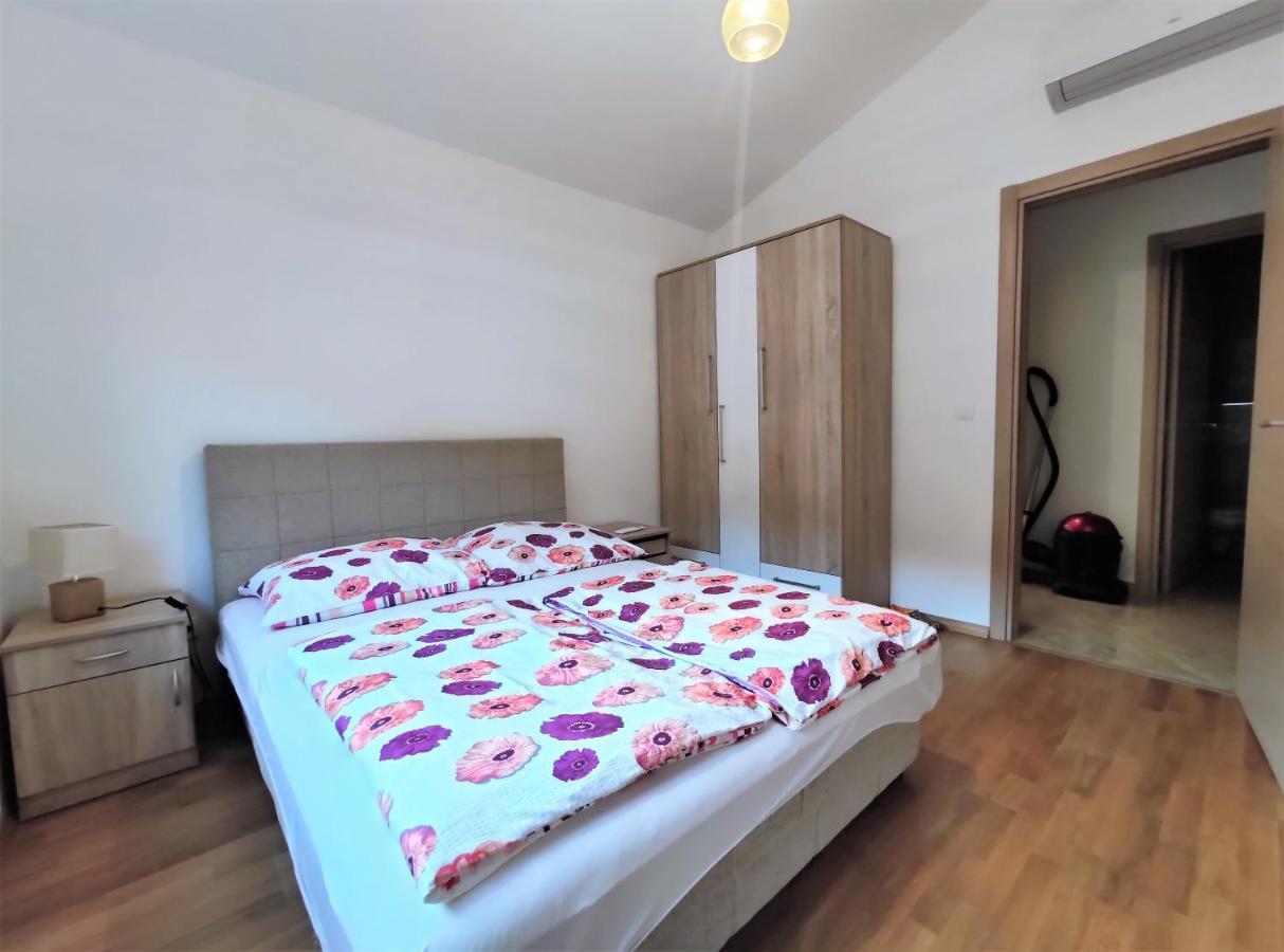 Pavlina Apartments Budva Ngoại thất bức ảnh